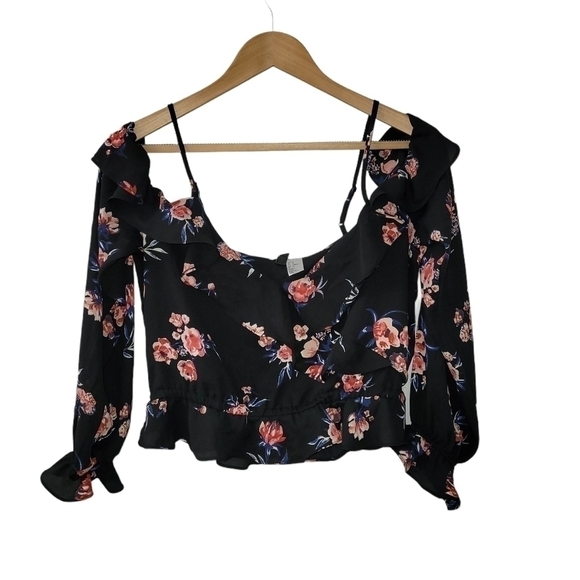 COLD Shoulder Cropped Black Floral Flowy Blouse Top - Picture 4 of 8